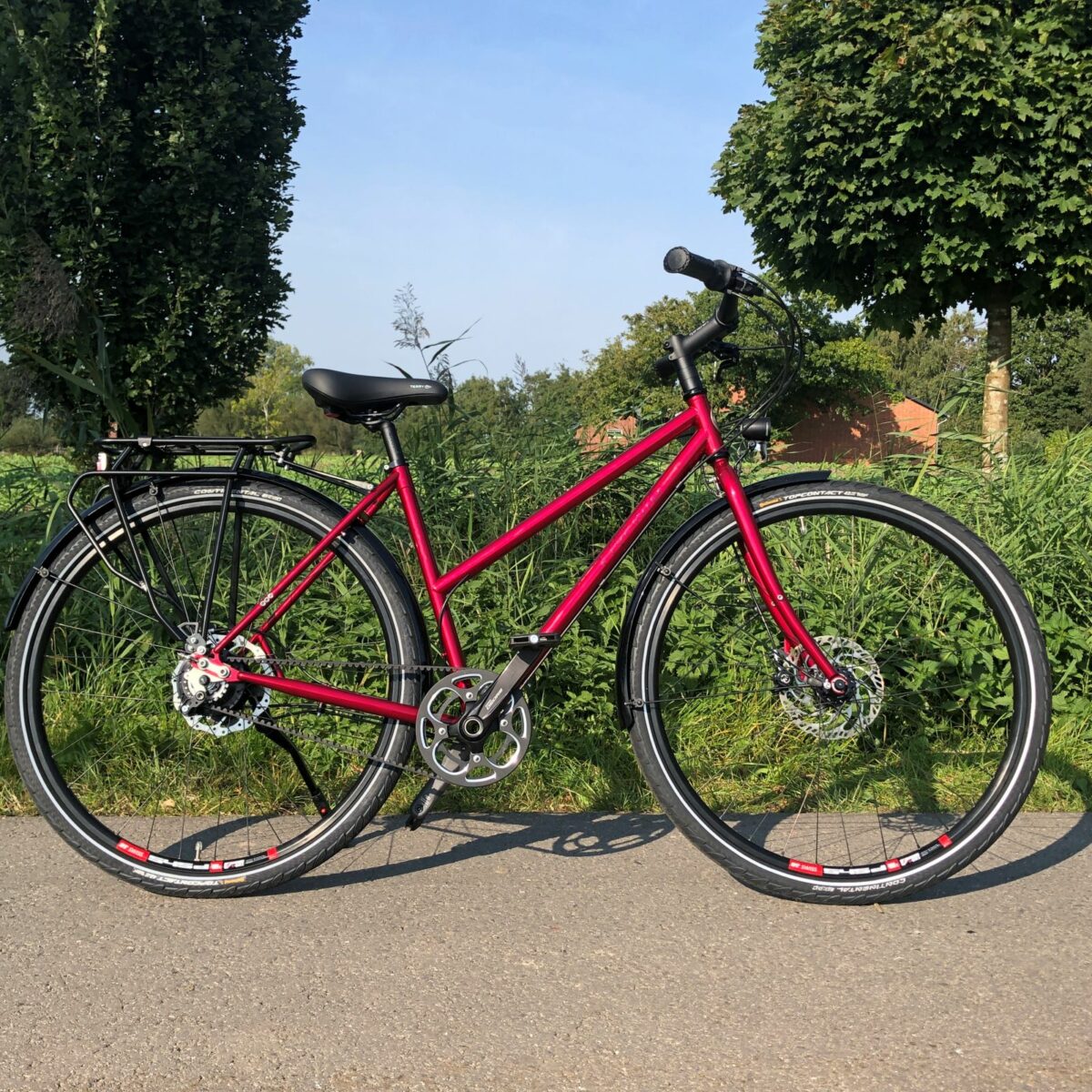 Fünen Damenrad, Trapez Stahlrahmen, Rohloff Schaltung, Riemenantrieb, DT Swiss